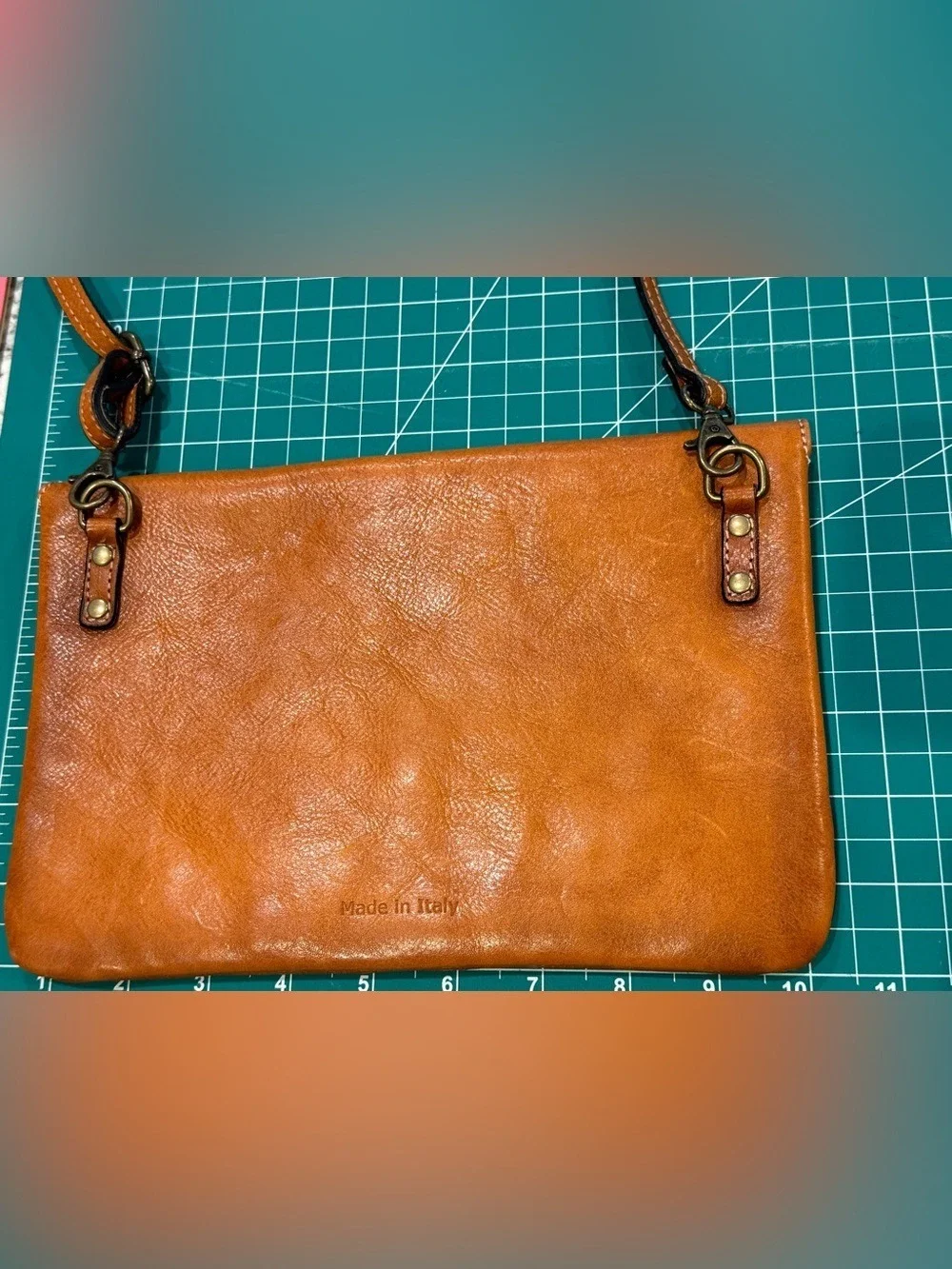 Pratesi Firenze Italian Leather Envelope Crossbody Bag | Cognac Brown | Italy
